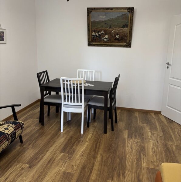 Ion Mihalache, Chibrit, apartament 2 camere,